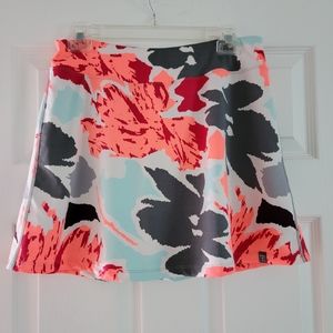 NWOT Title Nine Floral Skort Sz Medium-Aqua, Gray, A-Line